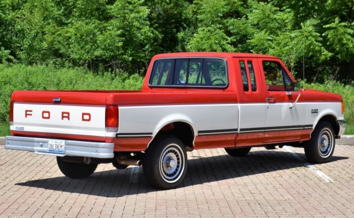 Casi 40 años y menos de 10.000 km: en qué estado se encuentra esta pick up Ford de 1987 3 ford f 150 19872