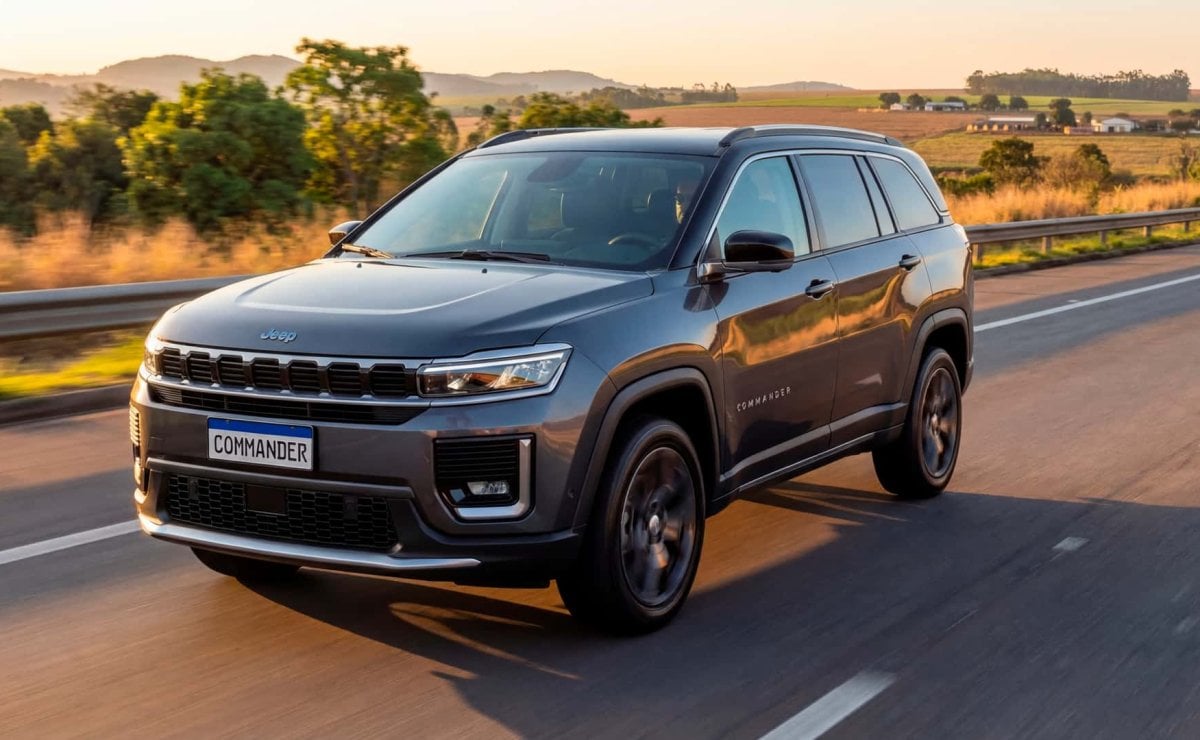 Jeep bajó casi 8.000 dólares el precio de su SUV familiar: qué versión entra en la promoción 1 Jeep Commander