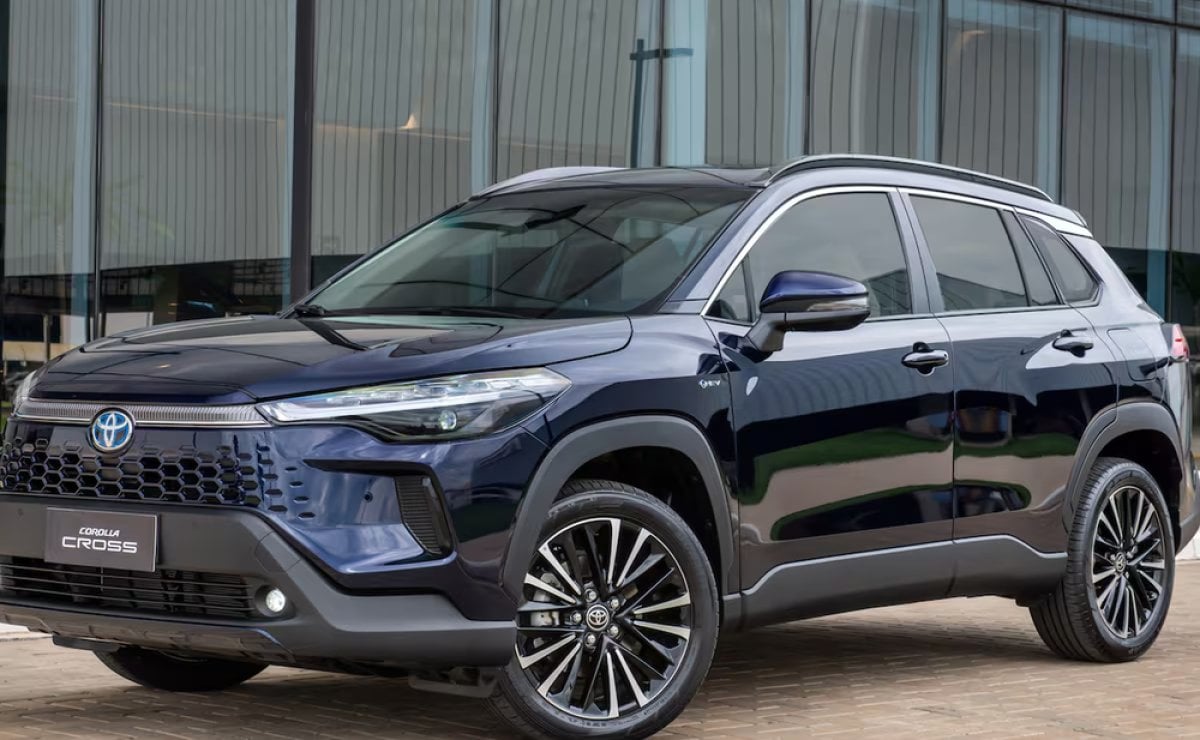 Los nuevos precios del Toyota Corolla Cross: ¿cuánto cuestan cada versión del C-SUV rival de Ford Territory? 2 toyota corolla cross3