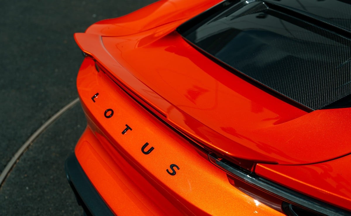 2029 Lotus Esprit to Offer V-6 Option Alongside Hybrid V-8: Report