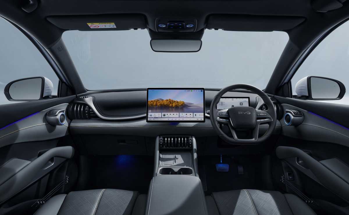 BYD ATTO 3 EVO 4