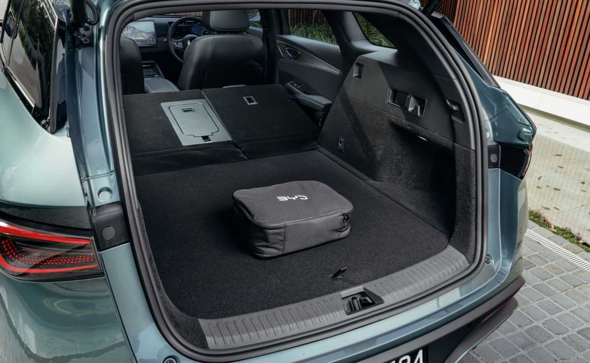 BYD Seal 6 Touring