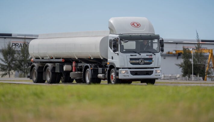 Captain D1830 Tractor, el nuevo camión de Dongfeng