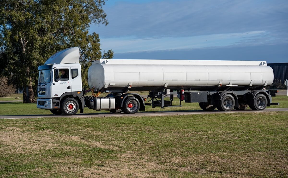 Dongfeng amplía su oferta en Argentina con el nuevo Captain D 1830 Tractor 2 Captain D1830 Tractor 2