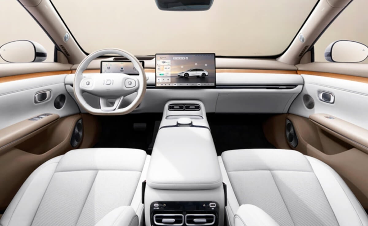 Changan Nevo A06 interior