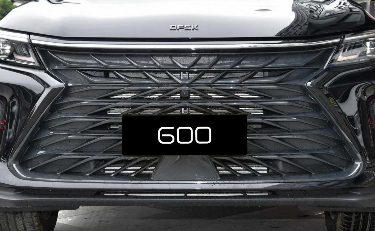 184 CV, siete asientos y precio competitivo: se presentó un nuevo SUV con motor turbo 6 DFSK Glory 600 SUV 2