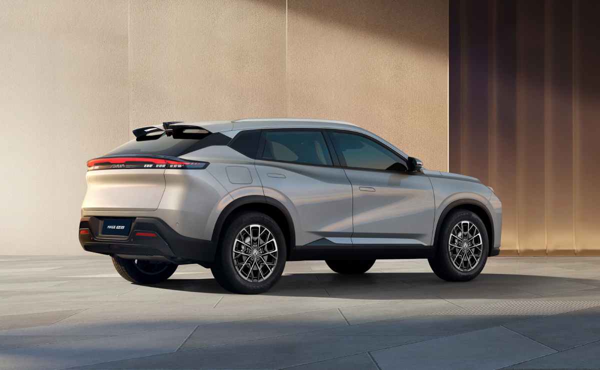 Dongfeng MAGE SUV (1)