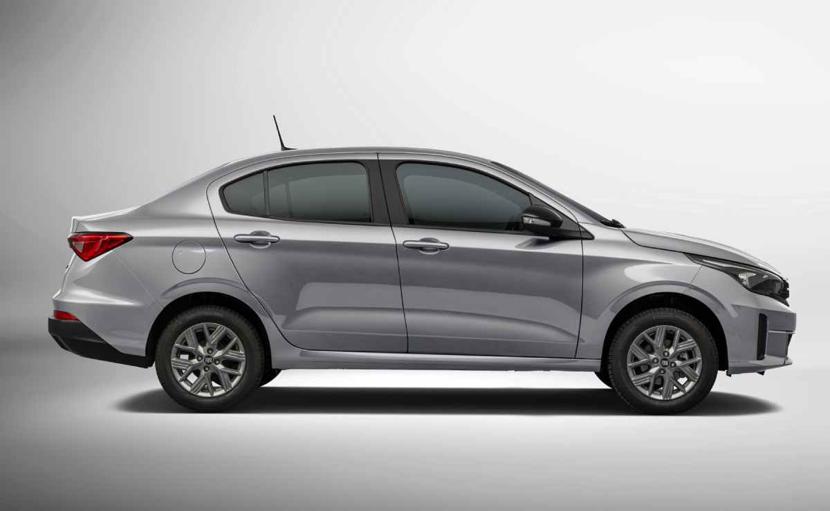 Fiat Cronos Sedan