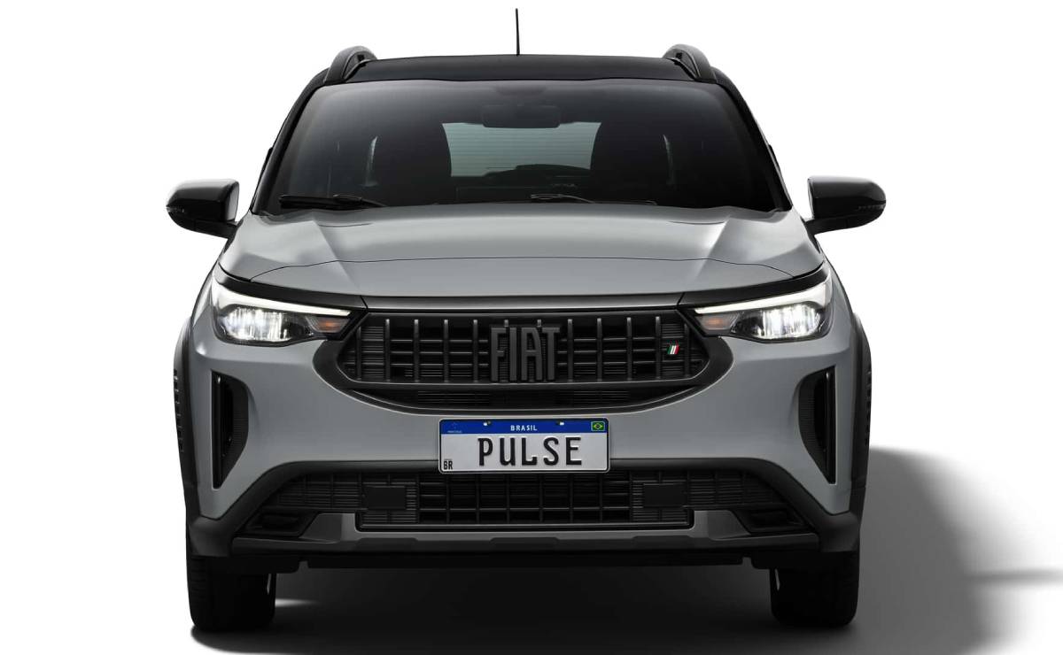 Fiat renovó su SUV con motor turbo rival de Volkswagen Tera y Jeep Avenger 7 Fiat Pulse BlackMotion trompa