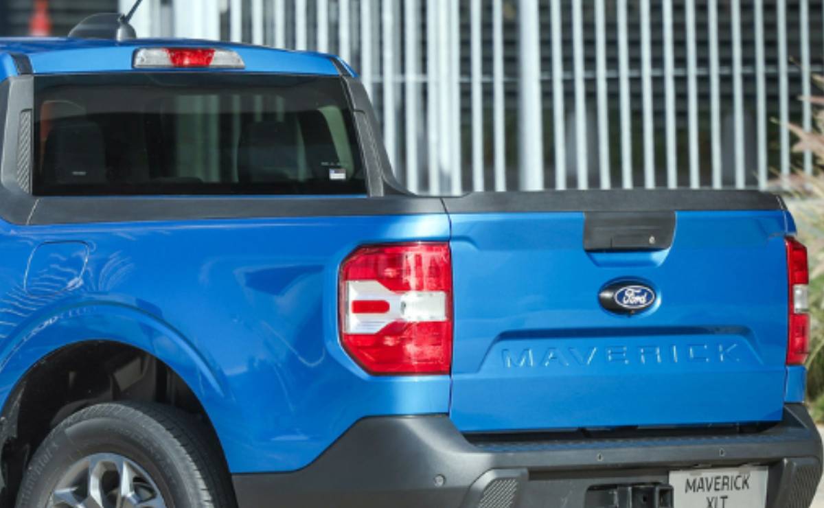 Ford Maverick XLT caja