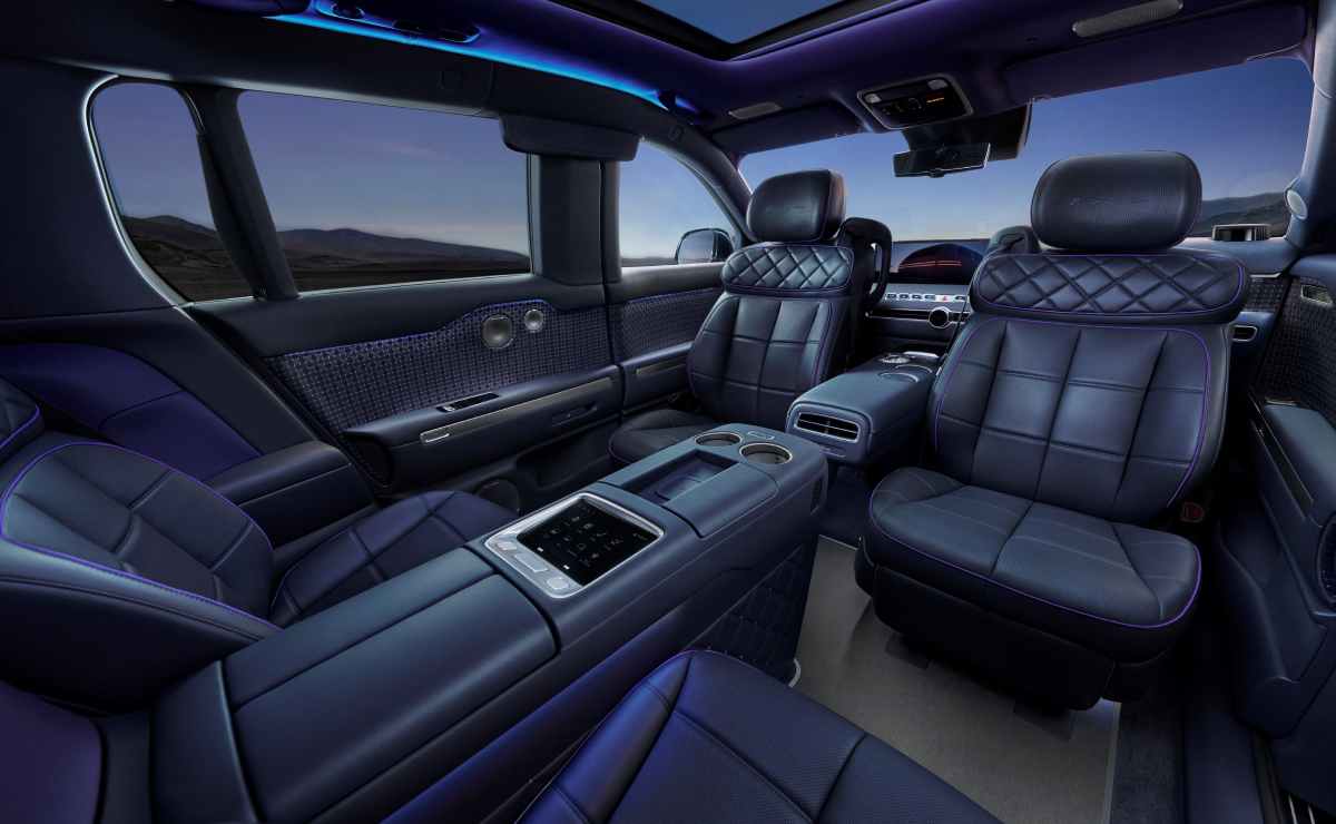 Genesis GV90 SUV 2
