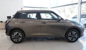 Hatchback Suzuki Swift Hybrid perfil