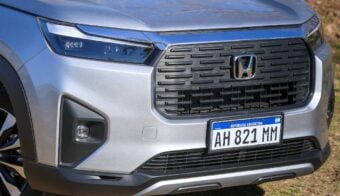 Honda WR V teaser 1