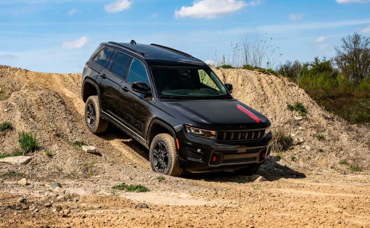 Jeep Grand Cherokee 2027 2