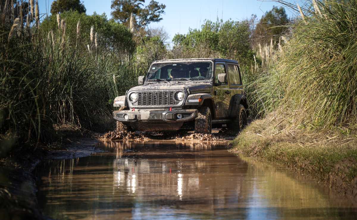 Jeep Wrangler Rubicon Test Drive 7 Jeep Wrangler Prueba 12