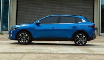 Kia K3 Cross perfil