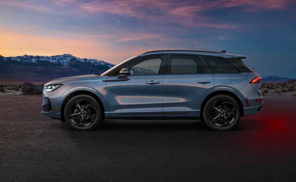 Lincoln Corsair 2027