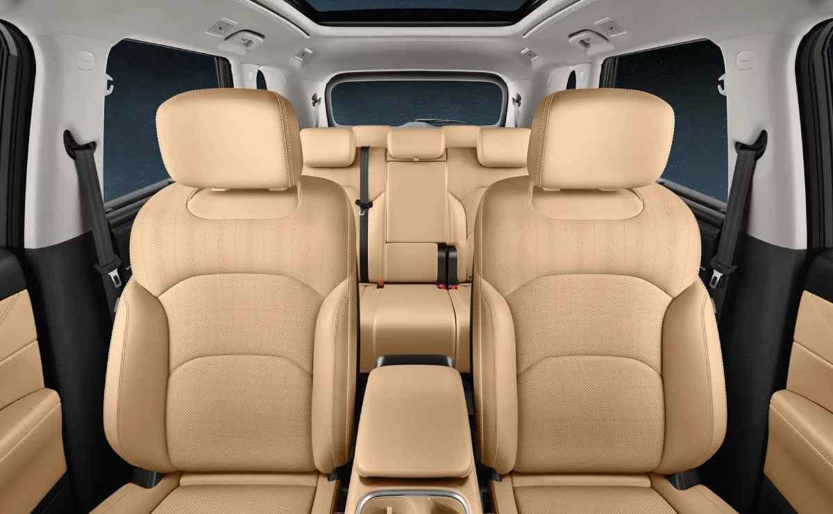 MG Hector Tomahawk SUV 5