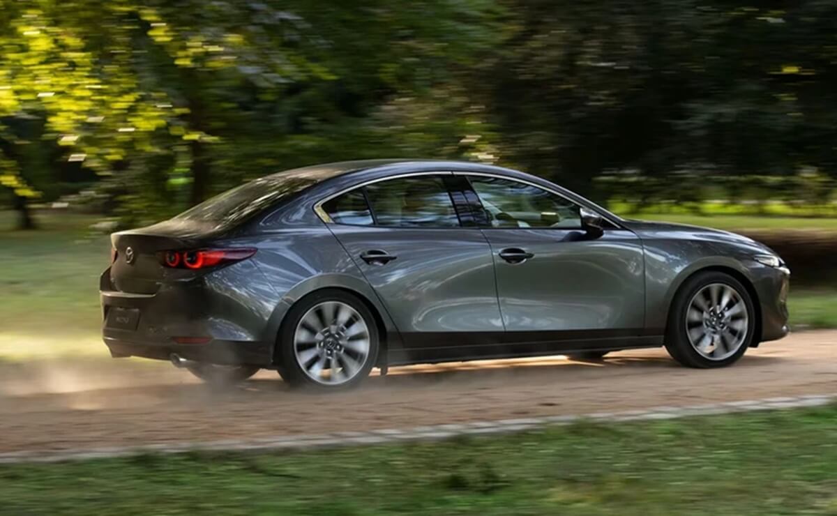 Mazda3 Sedan perfil