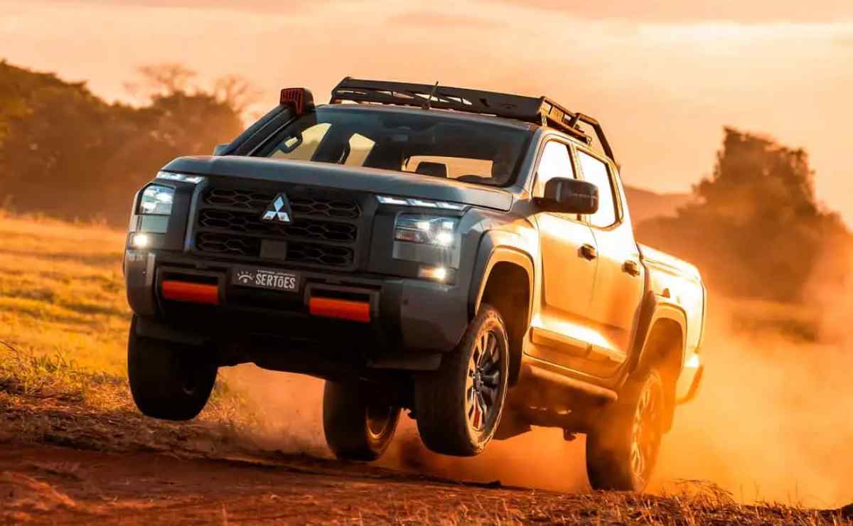 Mitsubishi L200 Savana Sertoes pick up 1