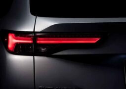 Mitsubishi Outlander SUV