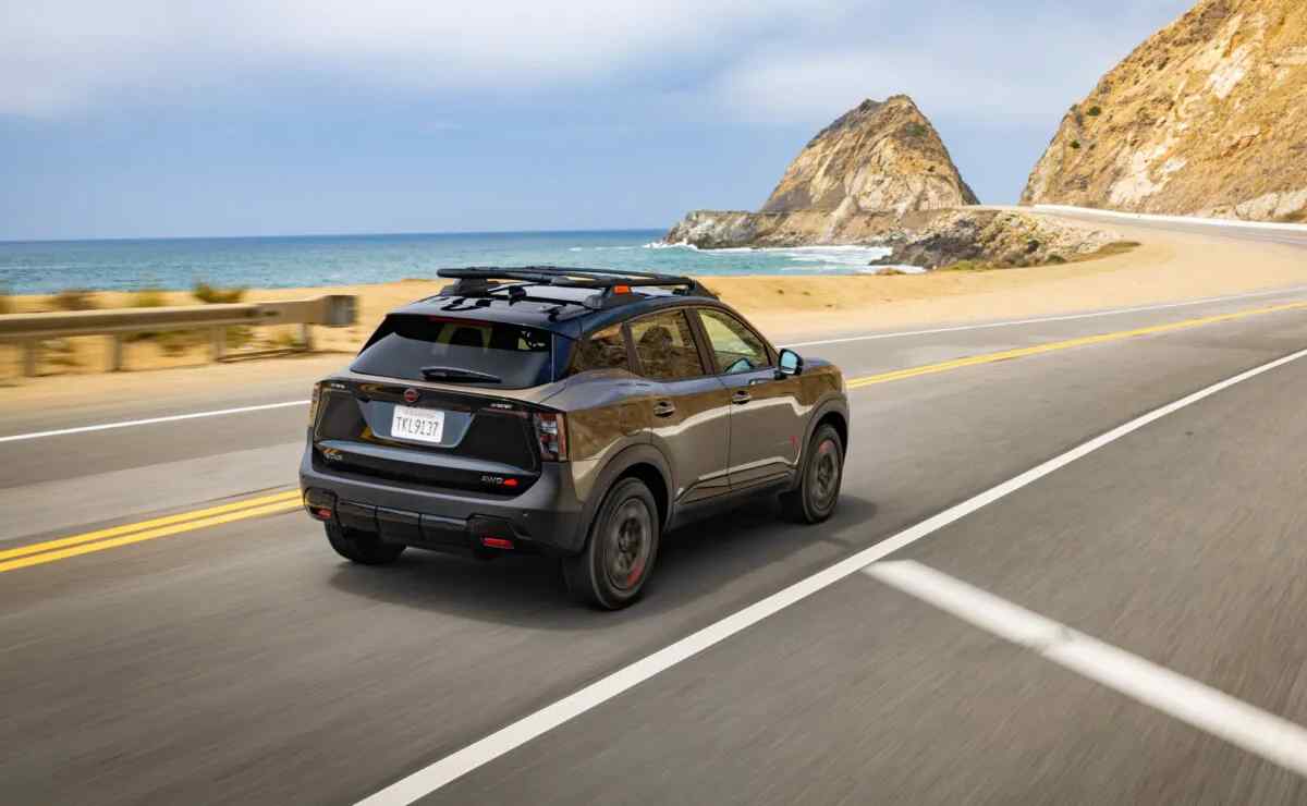 Nissan Kicks Rock Creek 2027 3