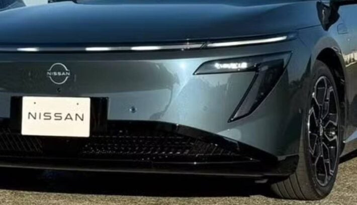 Nissan N7 teaser 1