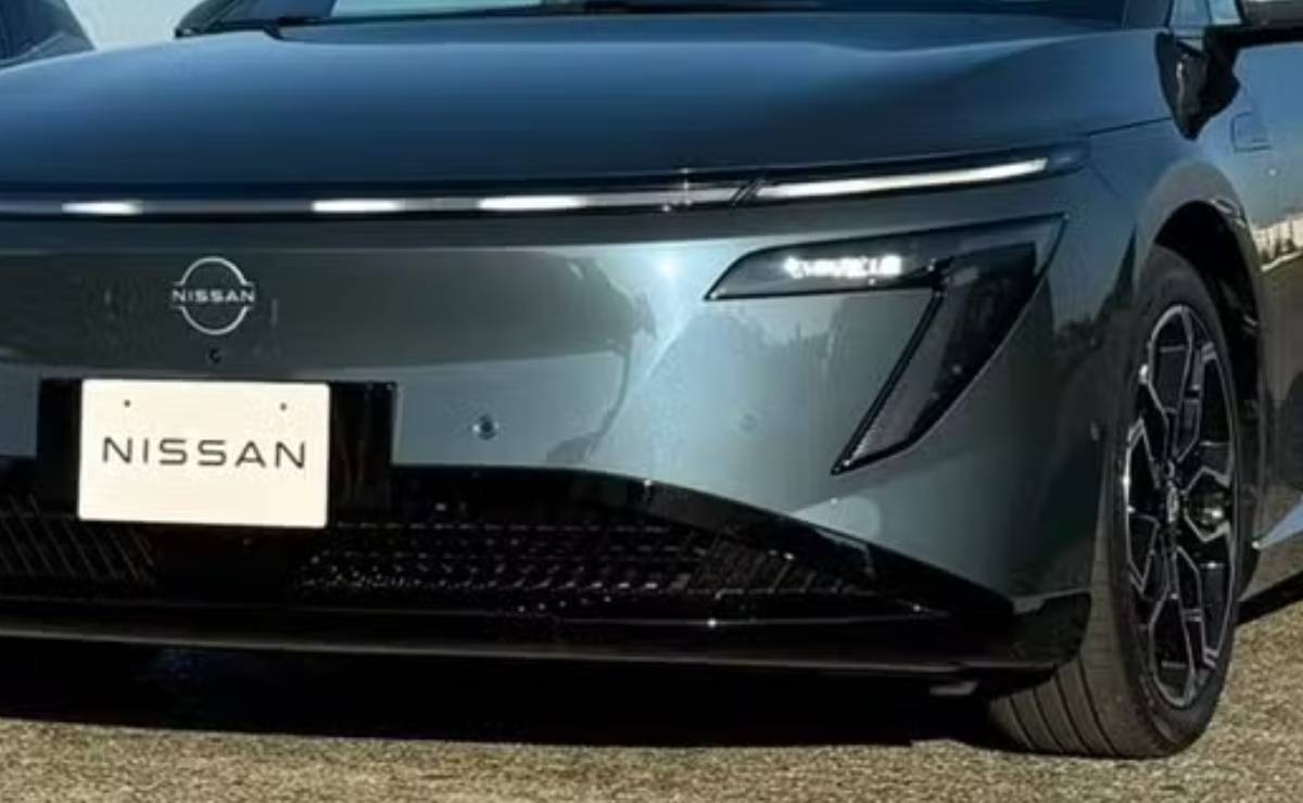 Nissan N7 teaser 1