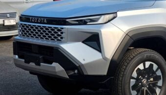Nueva Toyota Hilux 2026 trompa