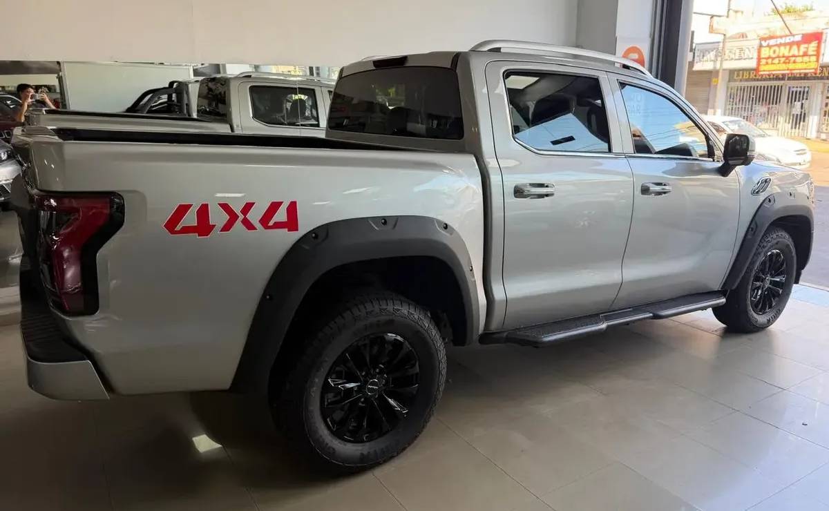 Pick up Foton Tunland V9 Pro Sport perfil