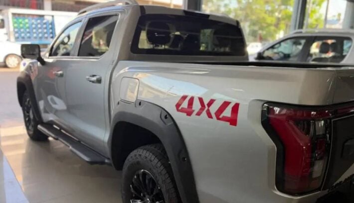 Pick up Foton Tunland V9 Pro Sport trasera