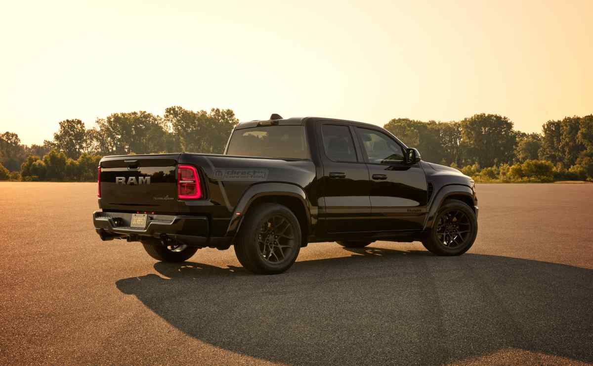 RAM 1500 Rumble Bee 2027 1