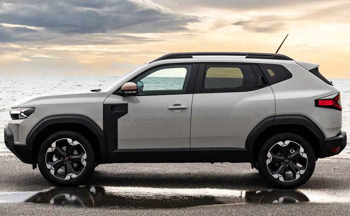 Renault Duster Hibrida perfil