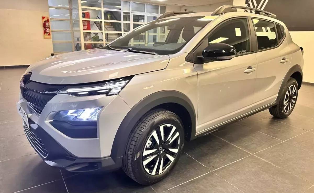 Renault Kardian Evolution 156 MT frente