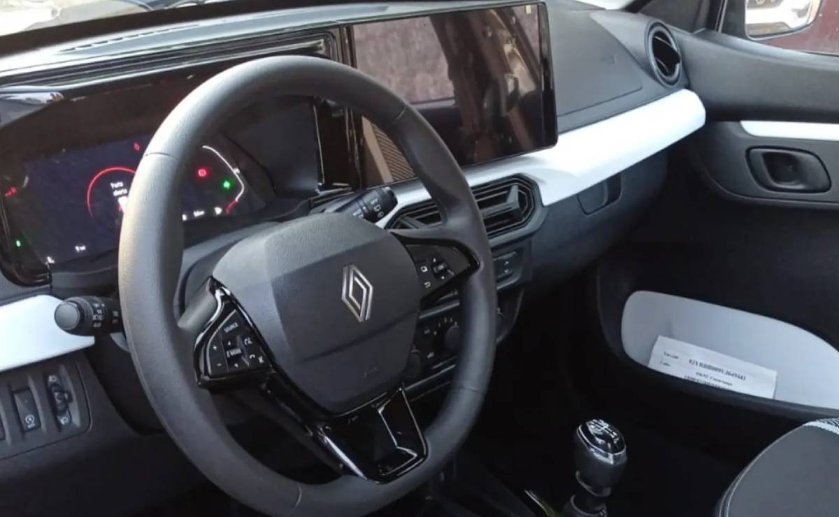 Renault Kwid 2027 interior
