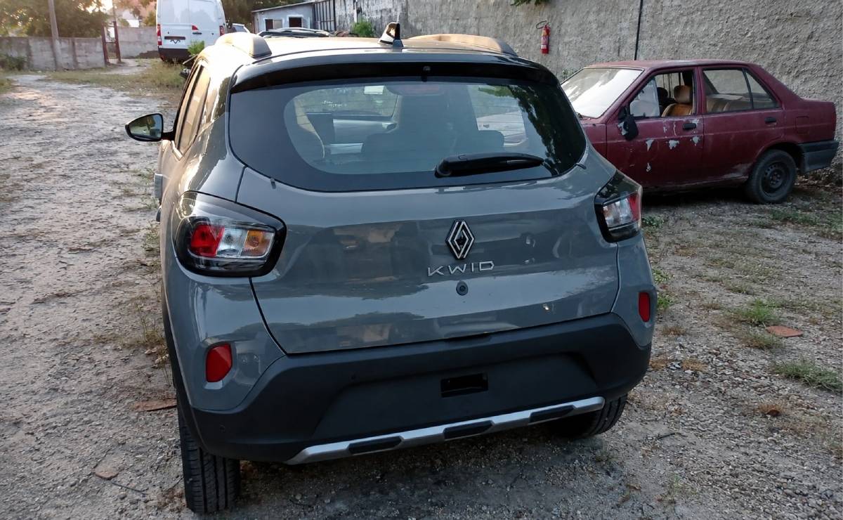 Renault Kwid 2027 trasera