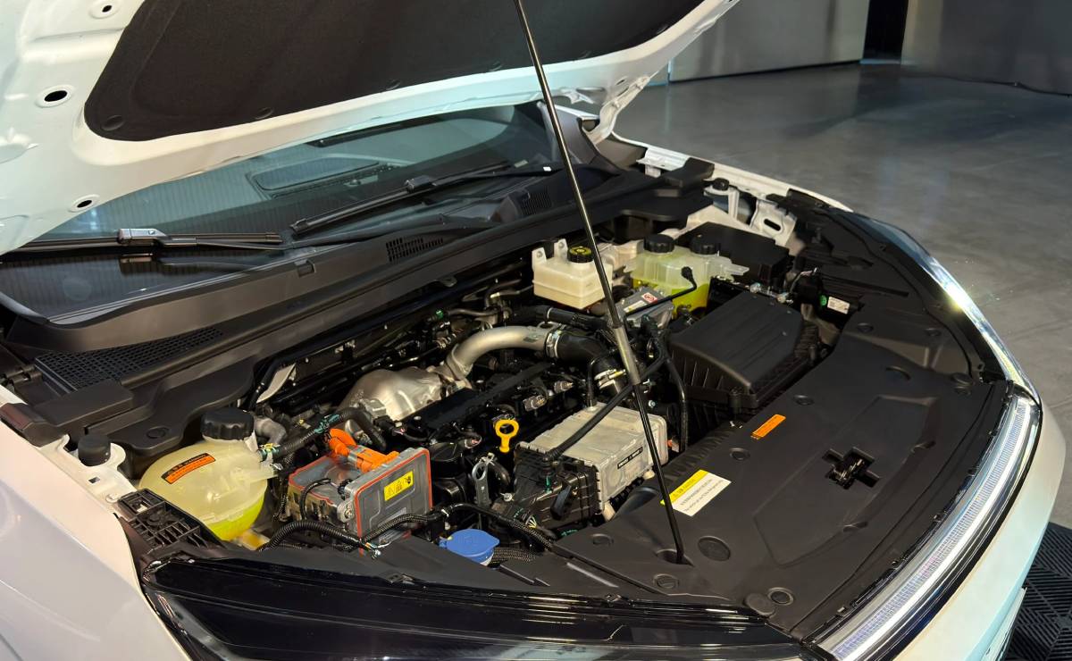 SUV Dongfeng L7 motor