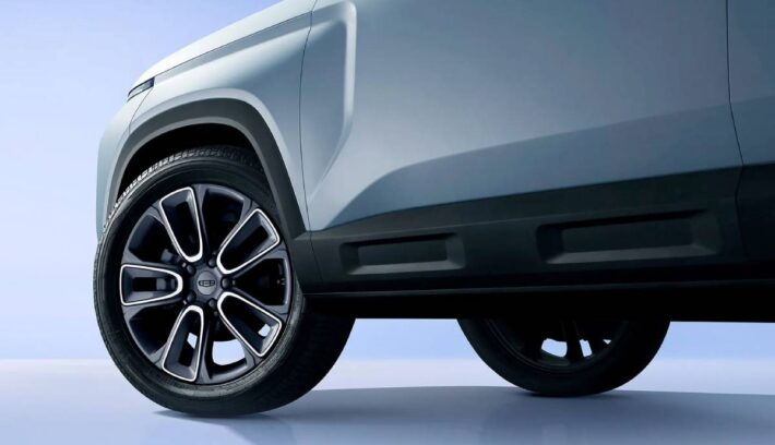 SUV Geely ICON llanta