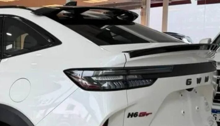 SUV Haval H6 GT teaser