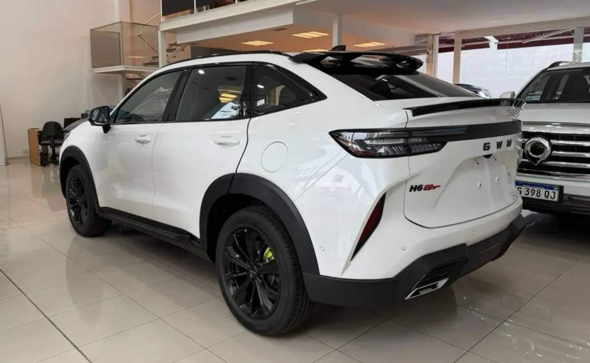 SUV Haval H6 GT trasera