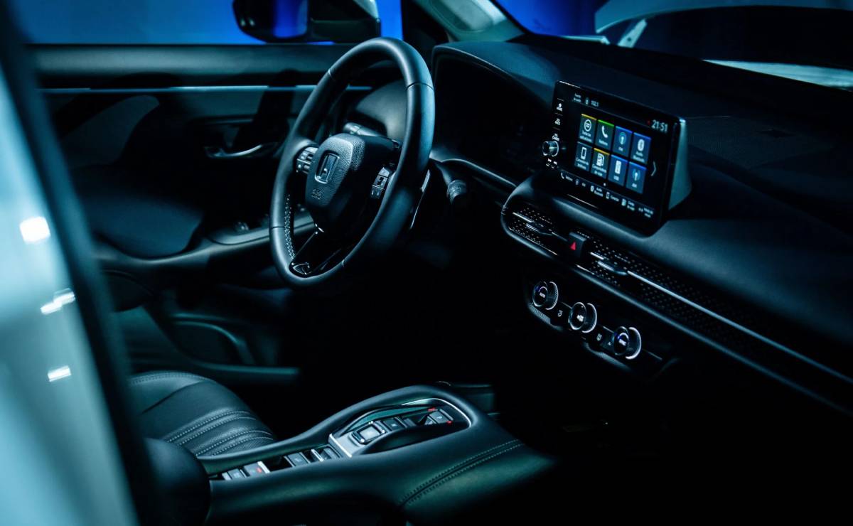 SUV Honda ZR V HEV interior