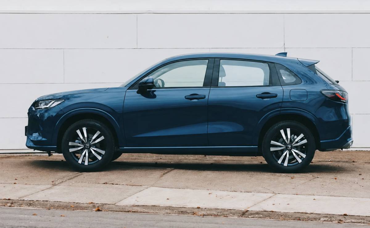 SUV Honda ZR V HEV perfil