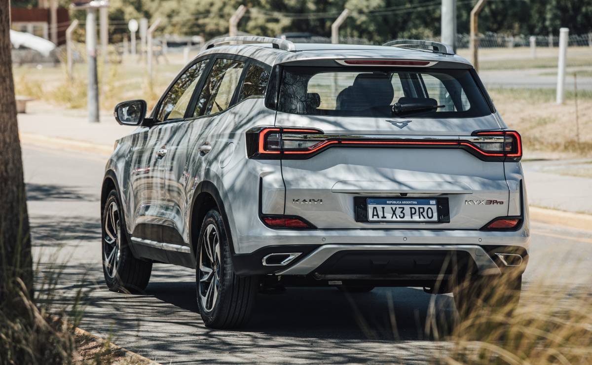SUV Kaiyi X3 Pro trasera