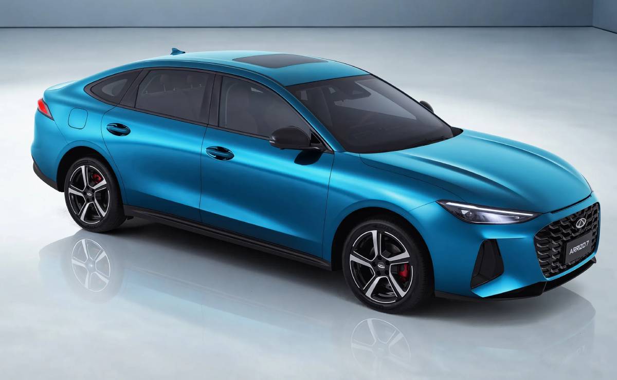 Sedan Chery Arrizo 7 frente 1