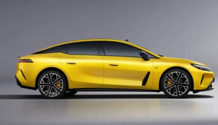 Sedan GAC Aion ray 7 perfil