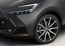 Toyota C HR 2027 teaser