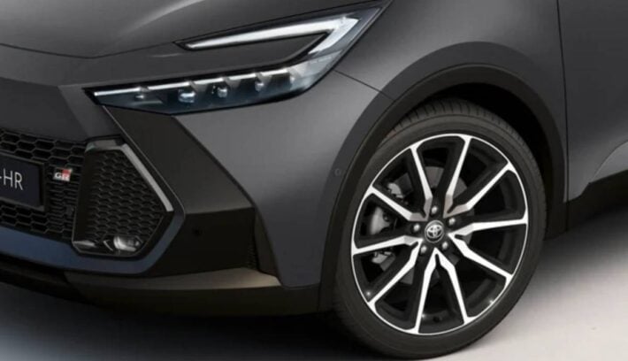 Toyota C HR 2027 teaser