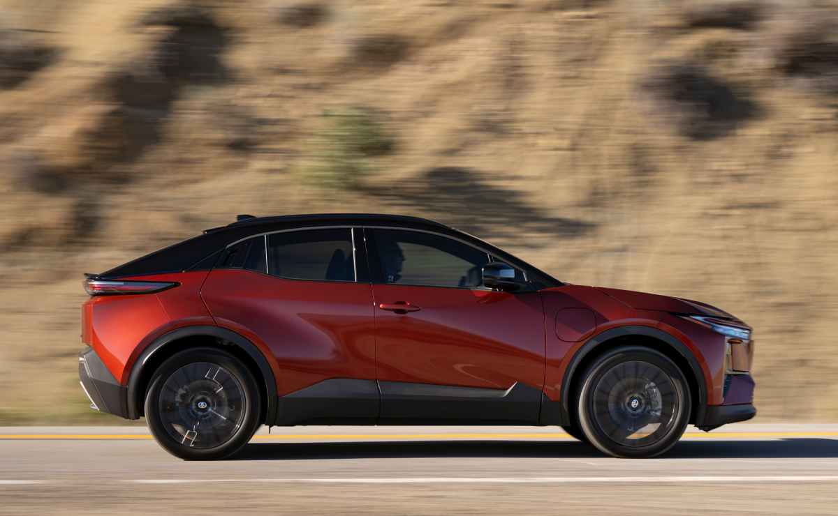 Toyota C HR 2027