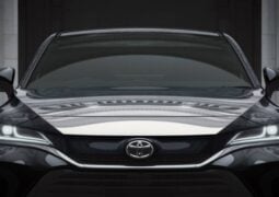 Toyota Harrier 2027 trompa