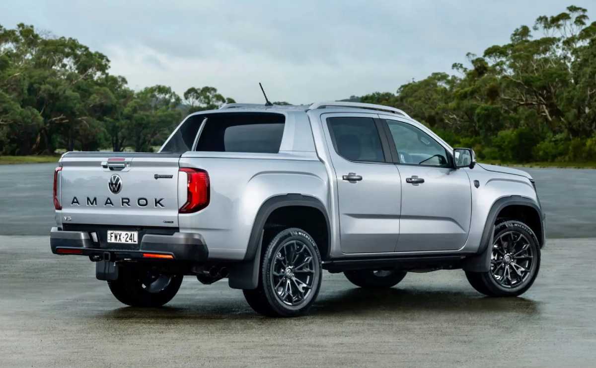 Volkswagen Amarok W600 pick up 3